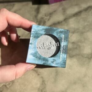 Colourpop twilight vampire skin highlighter